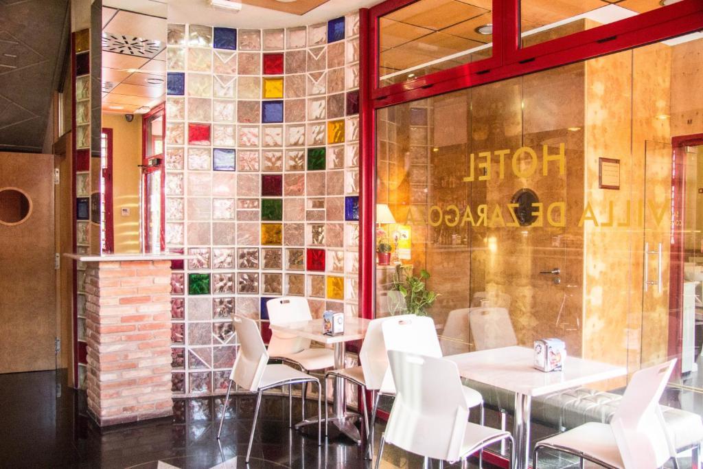 Hotel Villa De Zaragoza Casetas Eksteriør billede