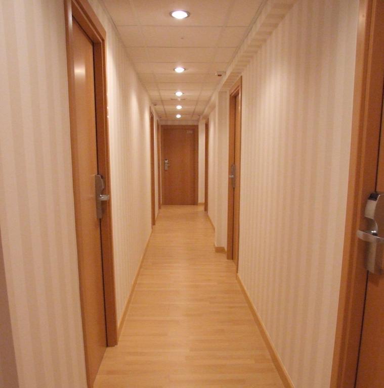 Hotel Villa De Zaragoza Casetas Eksteriør billede